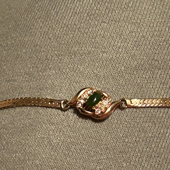 Gold tone immaculate bracelet very versatile it’s  s fun and elegant piece - Picture 2 of 6